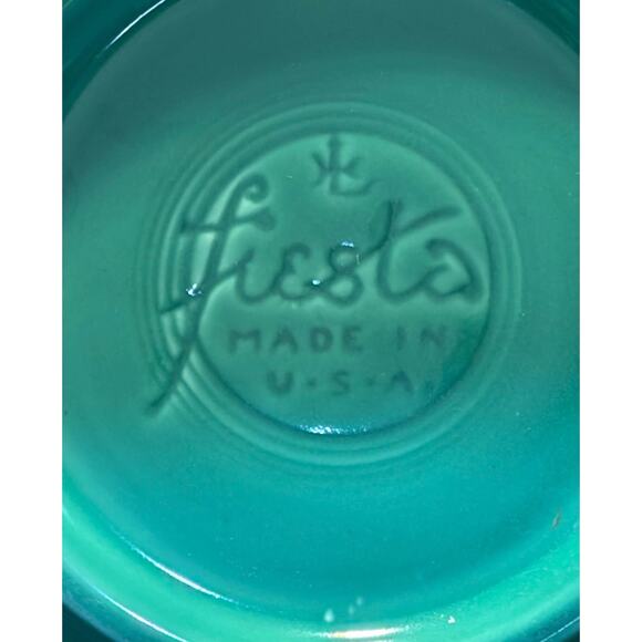 Light Green Fiesta Ware Nappy Serving Bowl - Picture 6 of 6